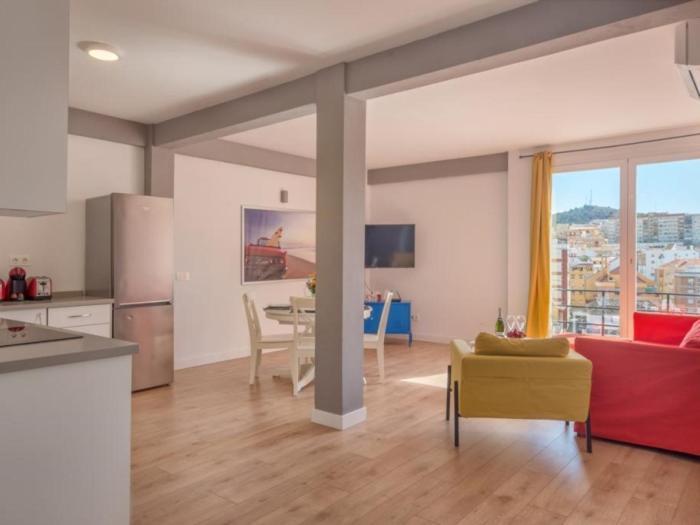 Malaga City Apartment Екстериор снимка