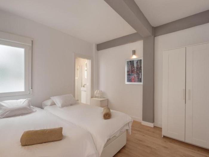 Malaga City Apartment Екстериор снимка
